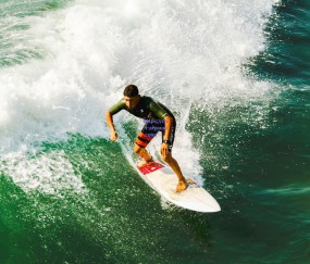 德甲豪门终止追逐新星，转会策略转向务实路线