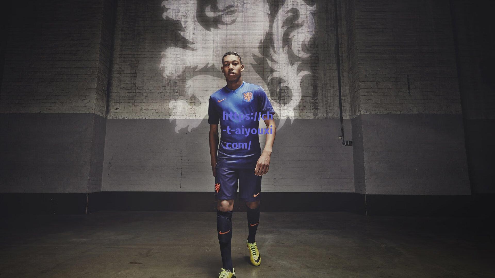 克劳奇痛批加纳乔争议言论，自毁前程恐遭反噬，阿莫林换人时机引热议